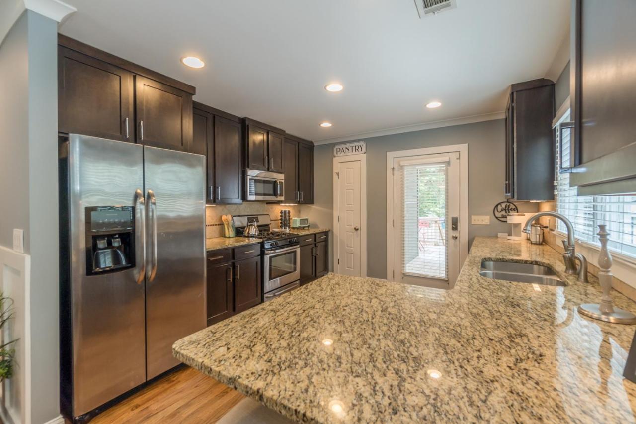Modern Cozy Bungalow In East Atlanta Village Экстерьер фото